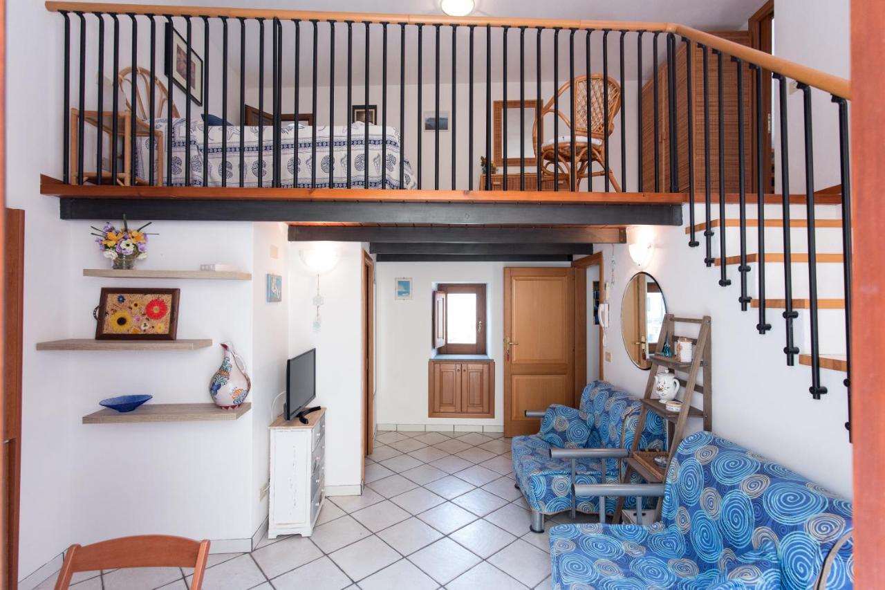 Casa Zu Peppino Apartment Липари Екстериор снимка