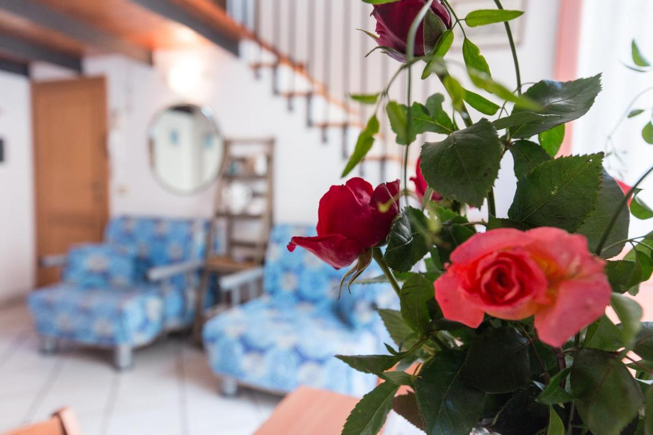 Casa Zu Peppino Apartment Липари Екстериор снимка