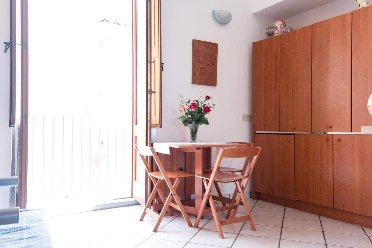 Casa Zu Peppino Apartment Липари Екстериор снимка
