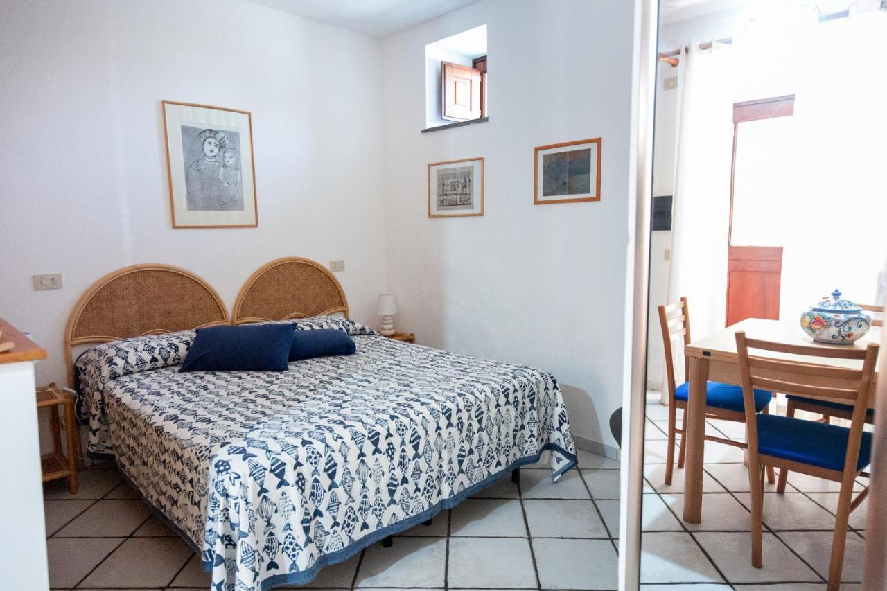 Casa Zu Peppino Apartment Липари Екстериор снимка