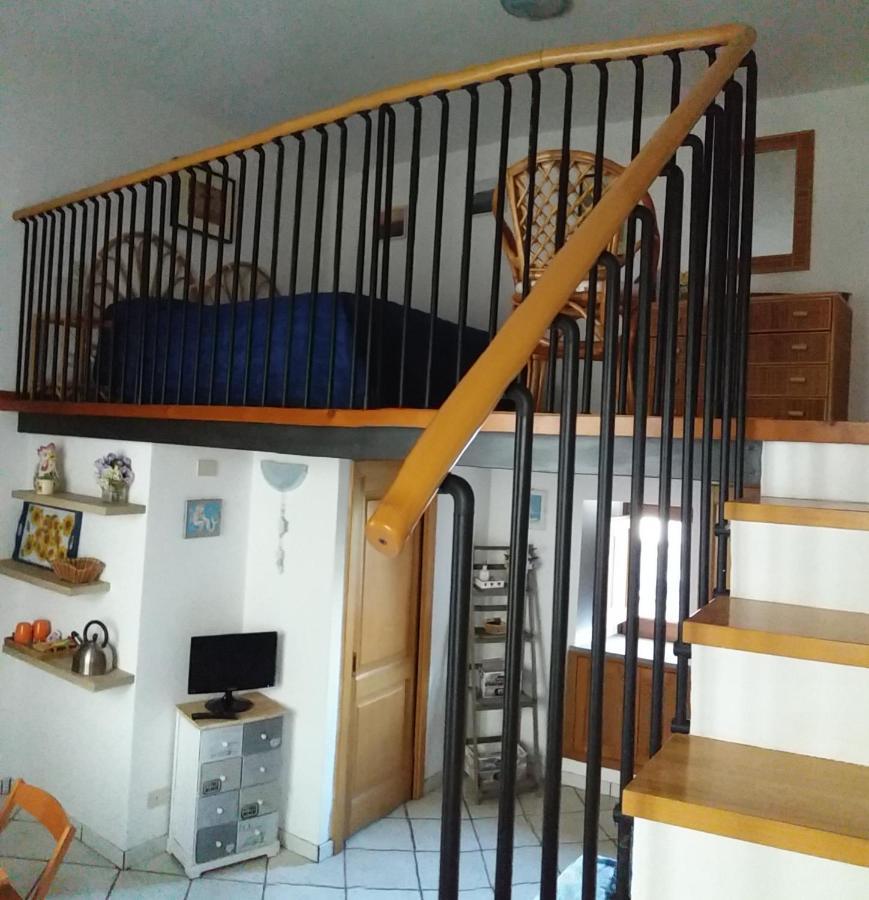 Casa Zu Peppino Apartment Липари Екстериор снимка